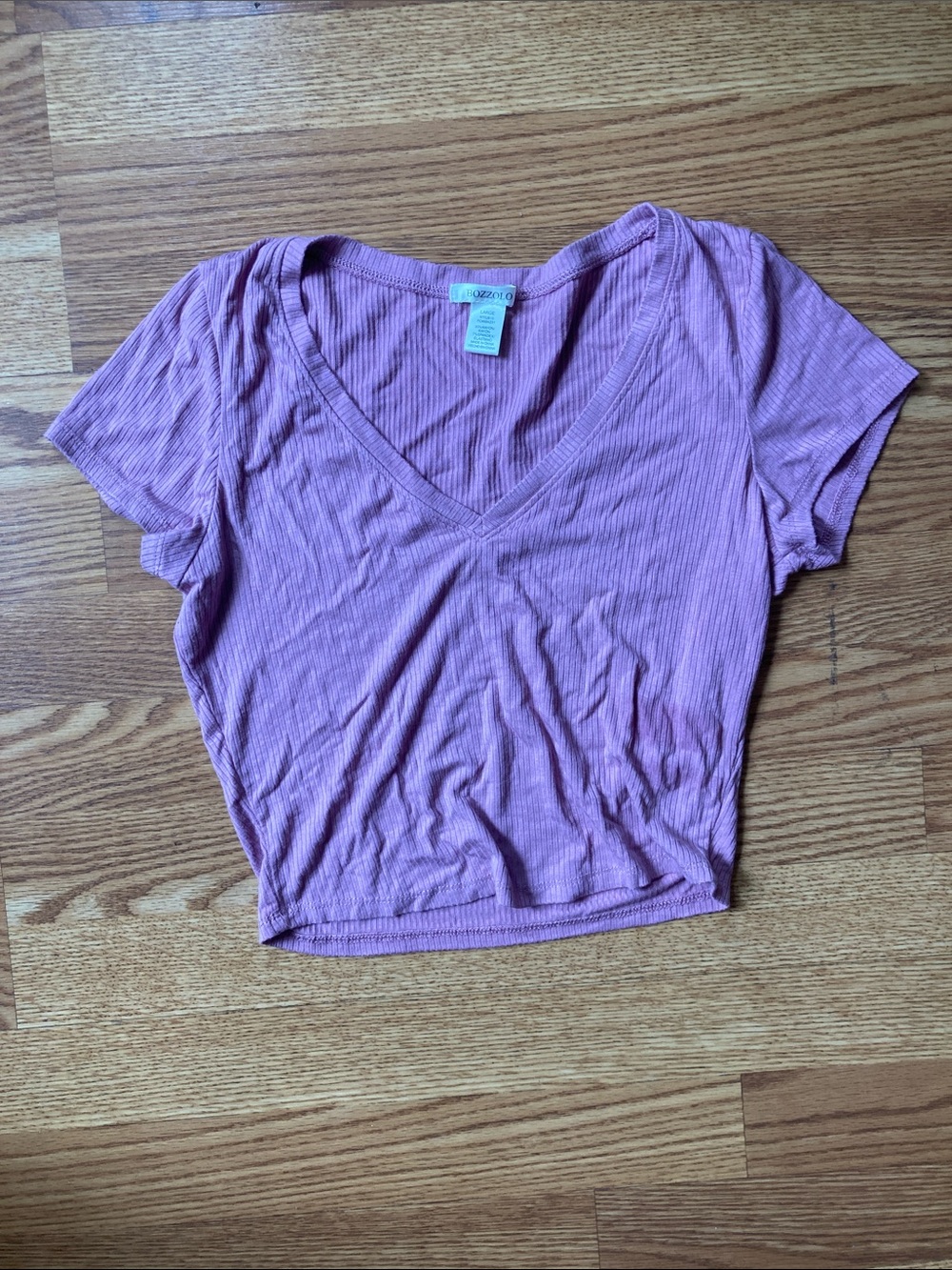 Bozzolo Mauve Ribbed V-Neck Cropped Tee